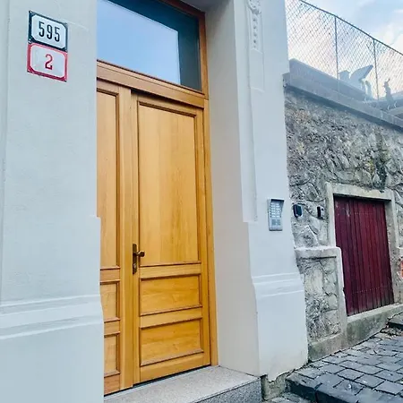 アパート Bl - The Penthouse, 24hr Self Check-in, 2 Bedrooms, Fireplace, Ac, Panoramic View From Main Balcony, 3-minute Walk To Center *